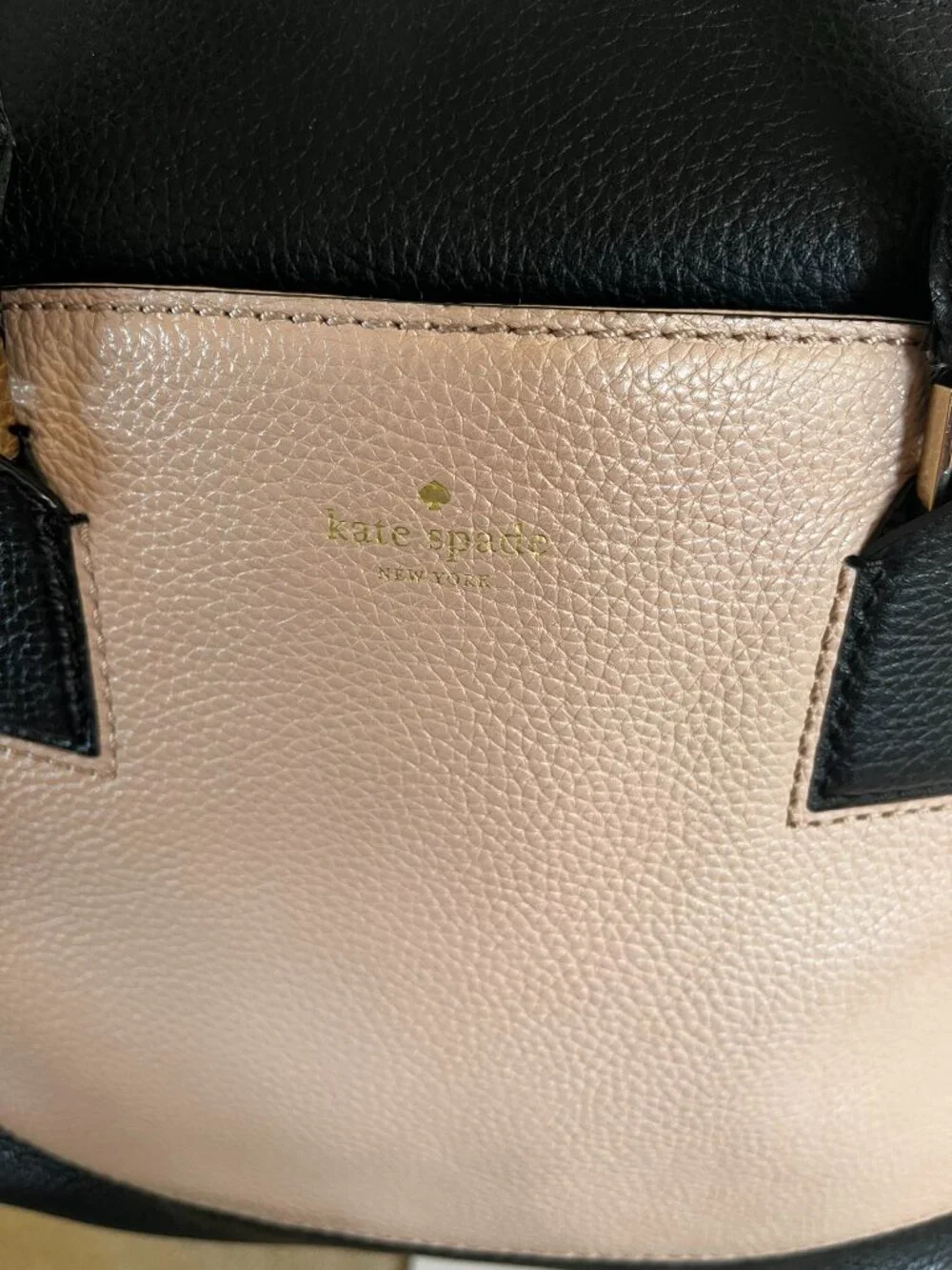 Kate Spade New York Lane Anika Blush/Black Pebbled Leather Shoulder Bag W/Wallet